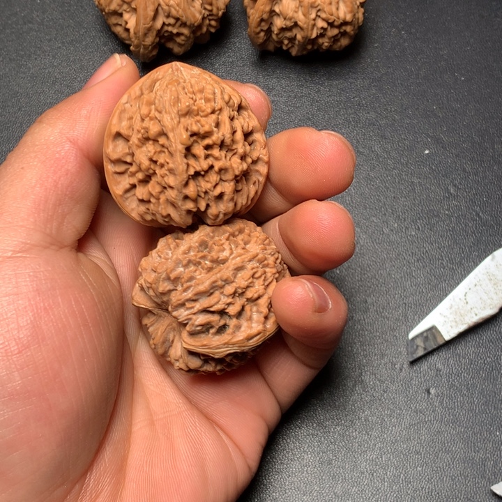 文玩核桃把件38满天星970