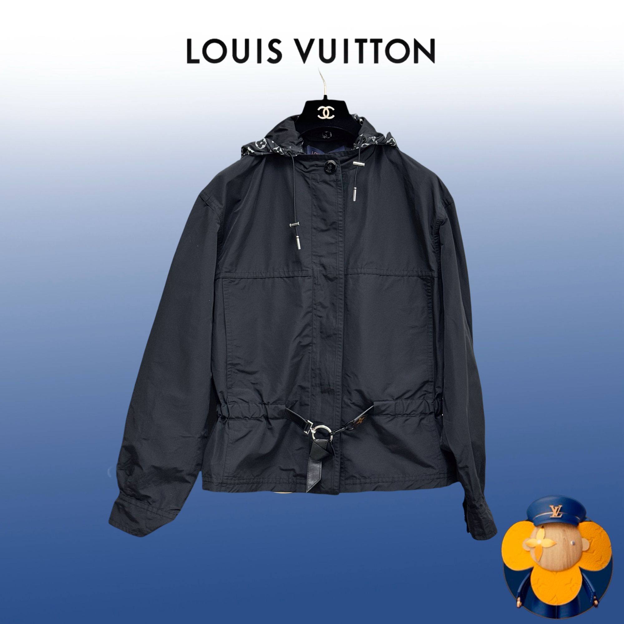 99新 LouisVuitton/路易威登 38码老花连帽黑色收腰长袖冲锋衣
