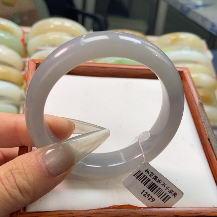 【闪购商品】和田玉手镯未镶嵌夫*5152