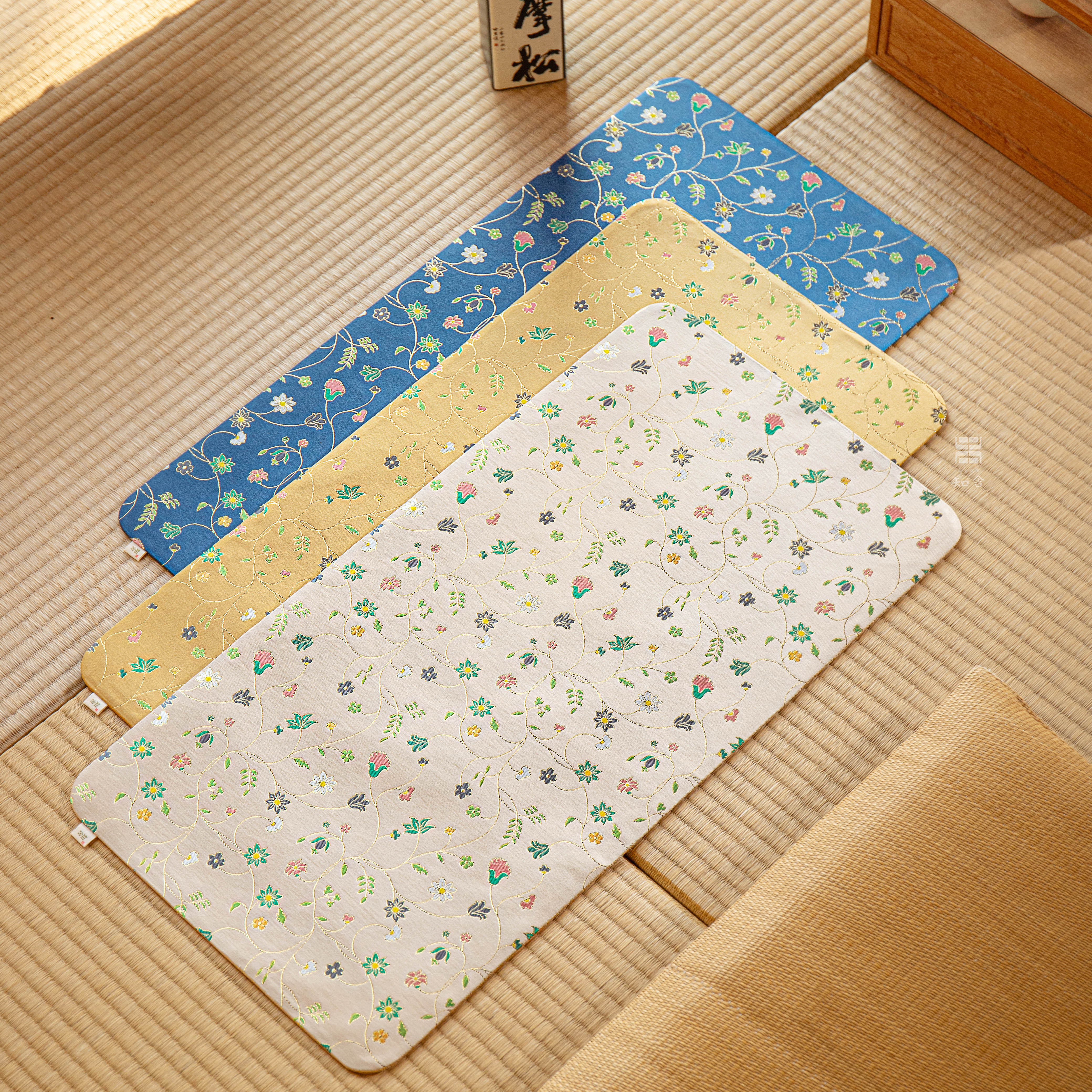 知舍·缠枝闲花纹干泡席 复古 新中式轻奢 高端茶桌台布双面茶席