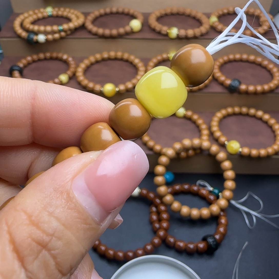 吊坠猴头核桃配饰蜡11.3