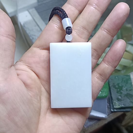 和田玉未镶嵌珠宝半成品