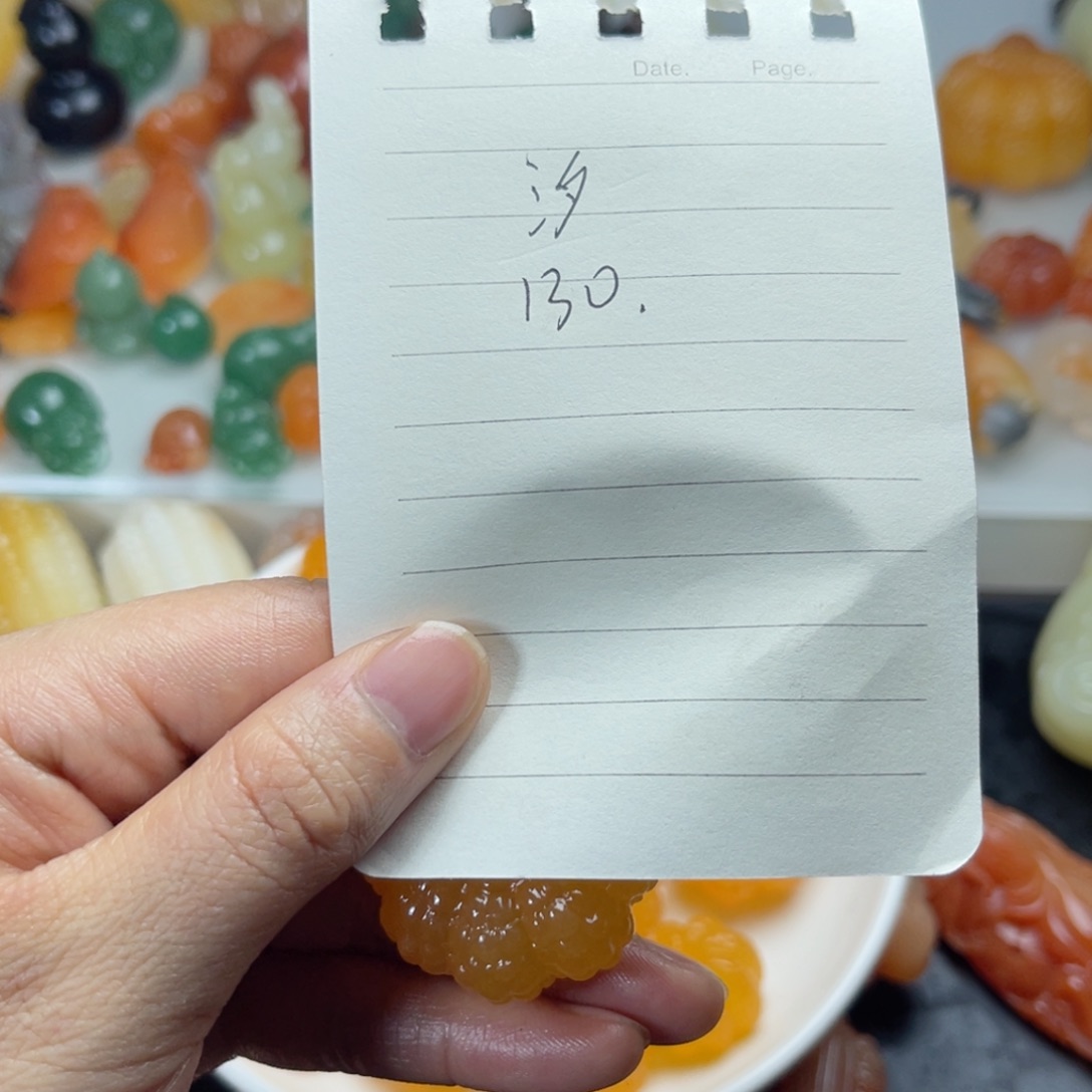 汐****石英质玉（金丝玉）未镶嵌颈饰