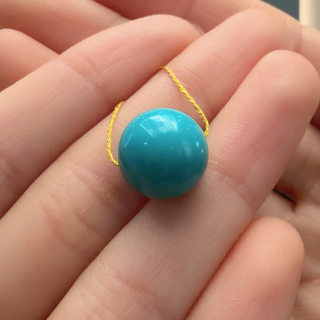 绿松石未镶嵌颈饰