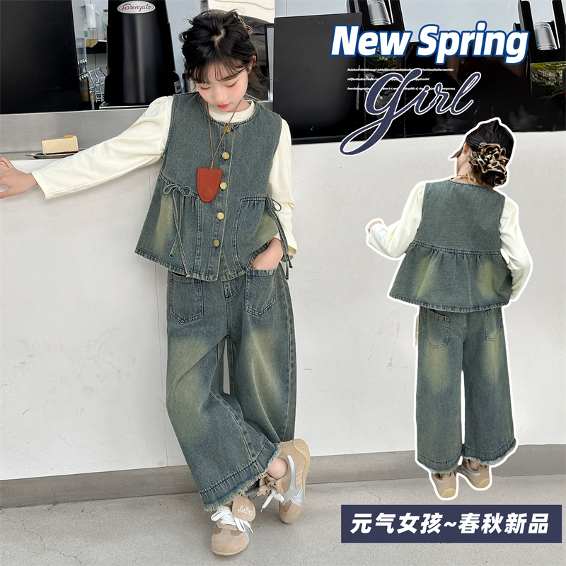 女童牛仔三件套春秋季2025新款女孩大童韩范时髦打底衫阔腿裤套装