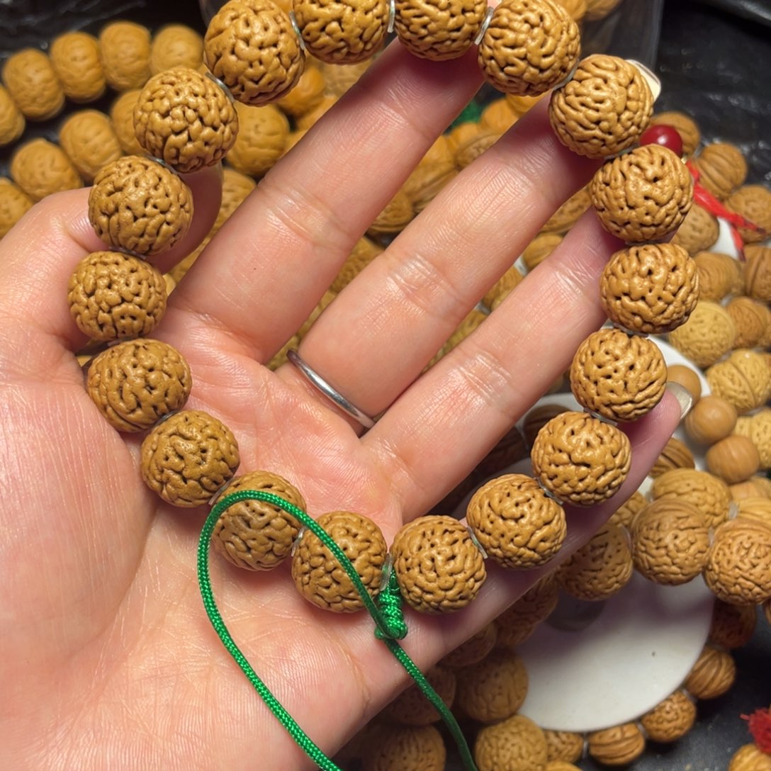 桃木桃核手串16+野生麒麟纹