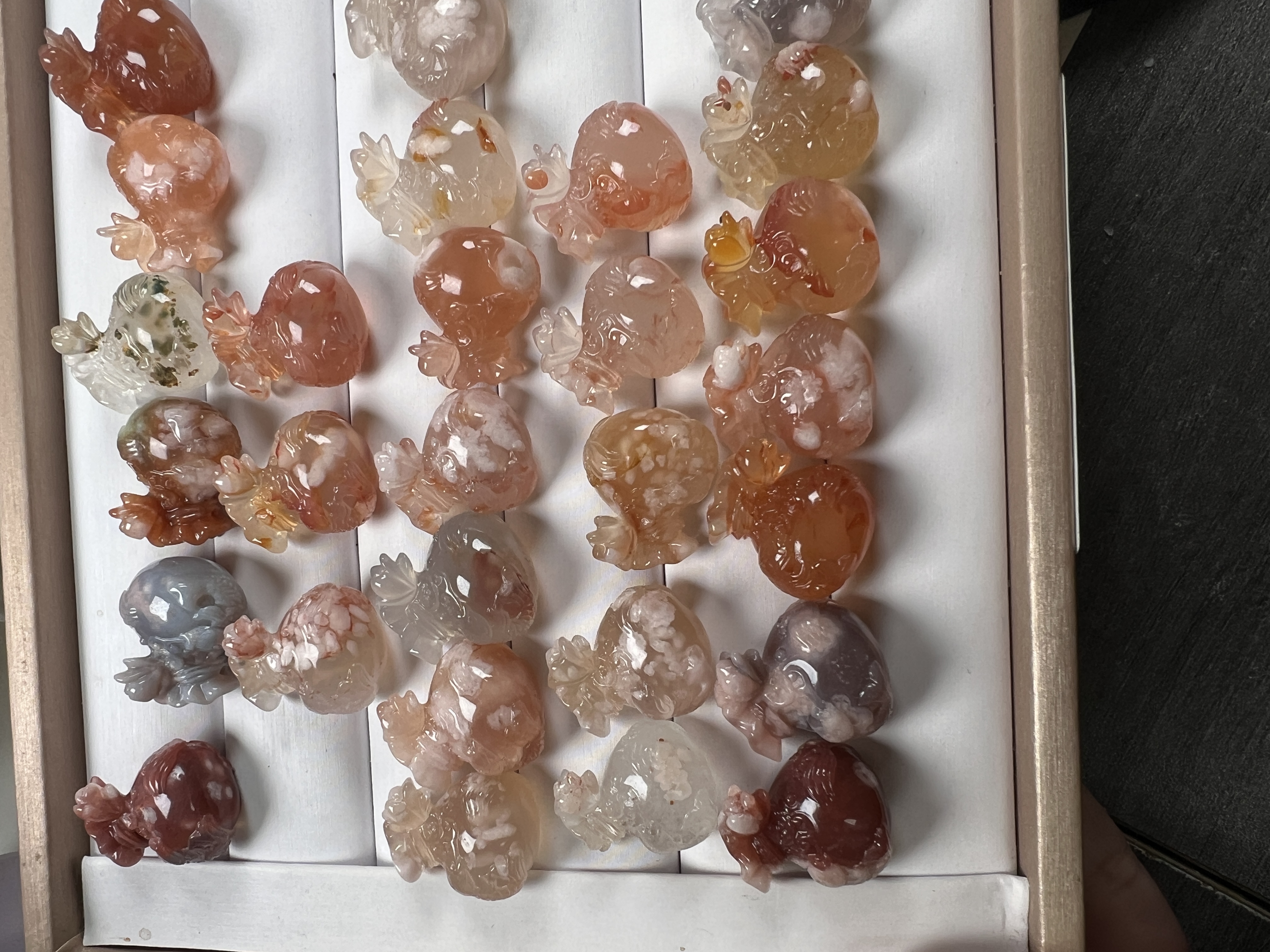 【觅樱甄选】天然马达加斯加樱花玛瑙 吊坠 配件 雕刻件 源头