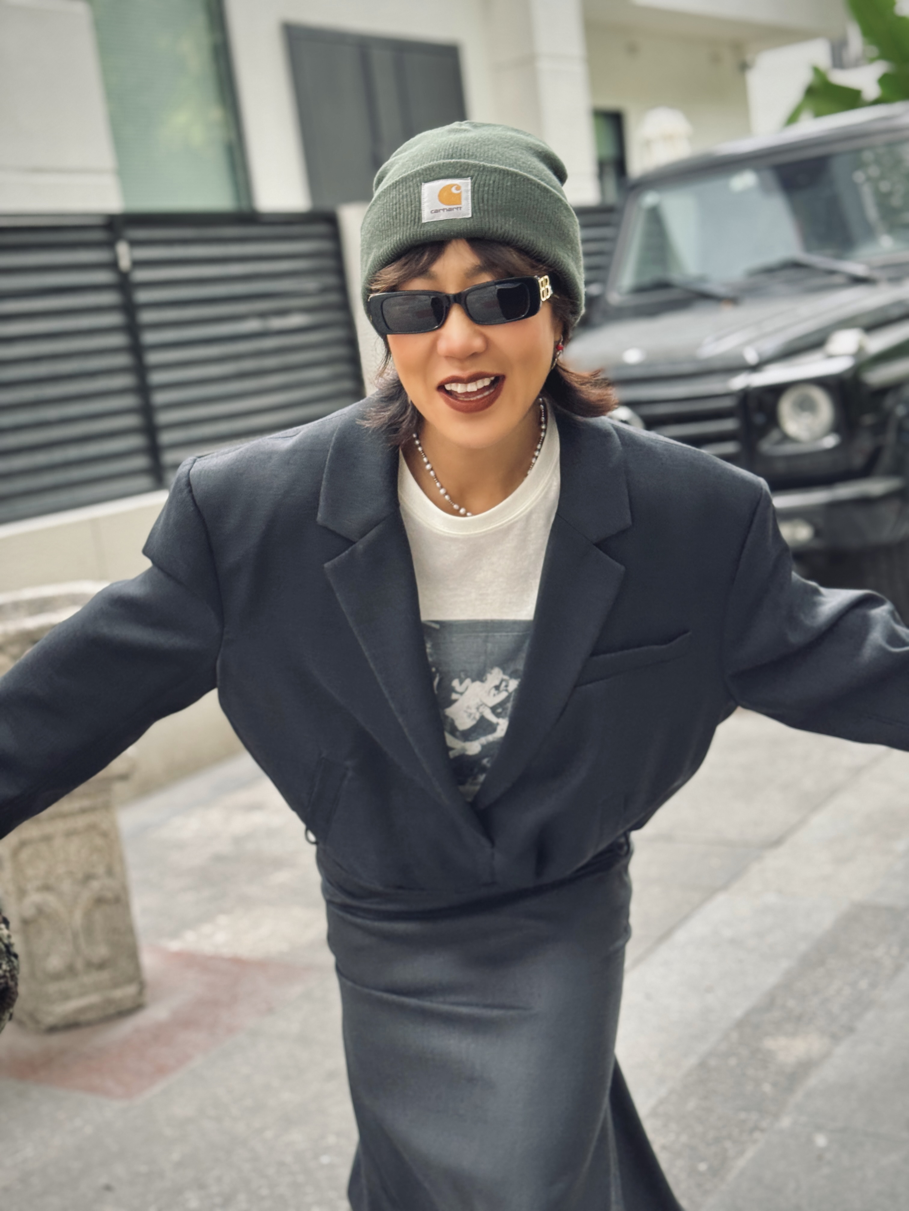 【Black Tiger】深灰可收下摆短款小众阔版西服
