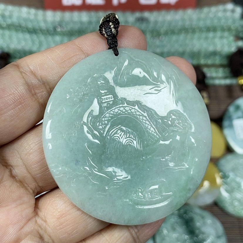 【闪购商品】翡翠颈饰未镶嵌玉吊坠翡翠玉圆形山水牌