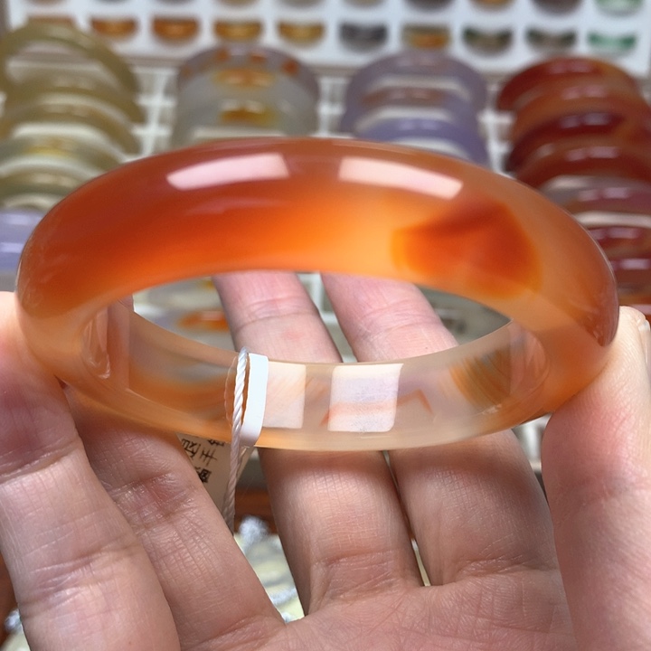 玛瑙/玉髓手镯未镶嵌