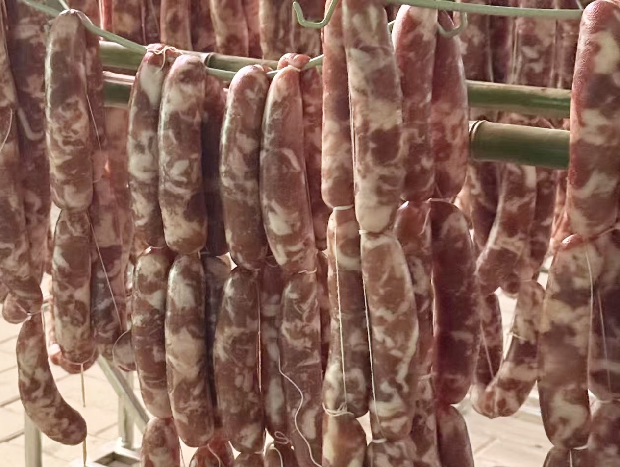 纯手工猪肉腊肠自然风干五香味(经典原味)