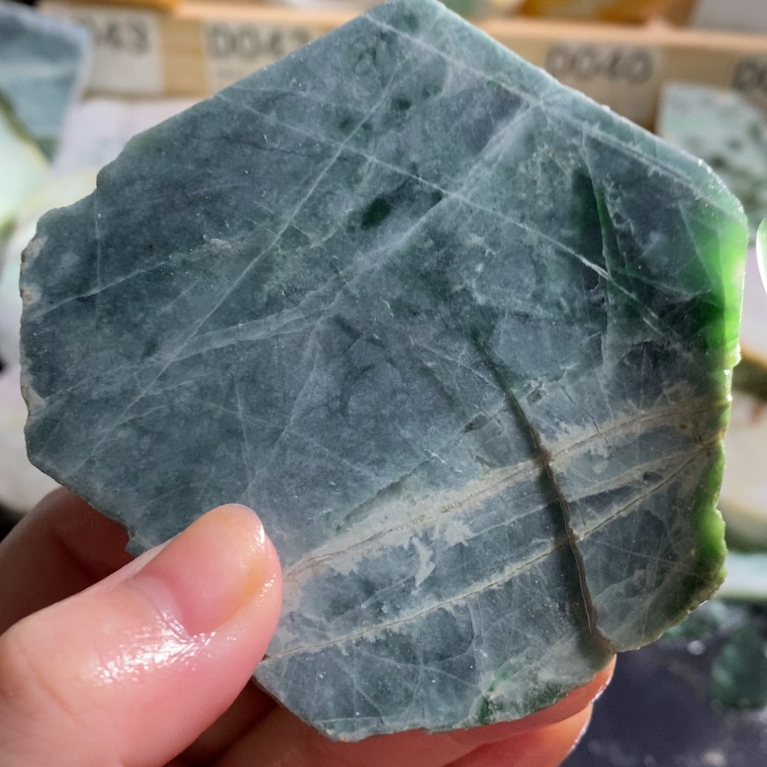 颈饰未镶嵌翡翠天然翡翠