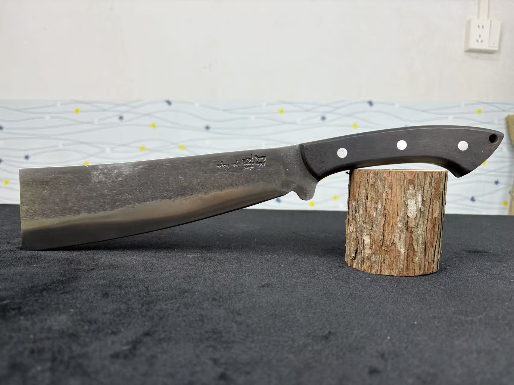 弹簧钢一体龙骨刀砍柴开荒户外(未开刃)