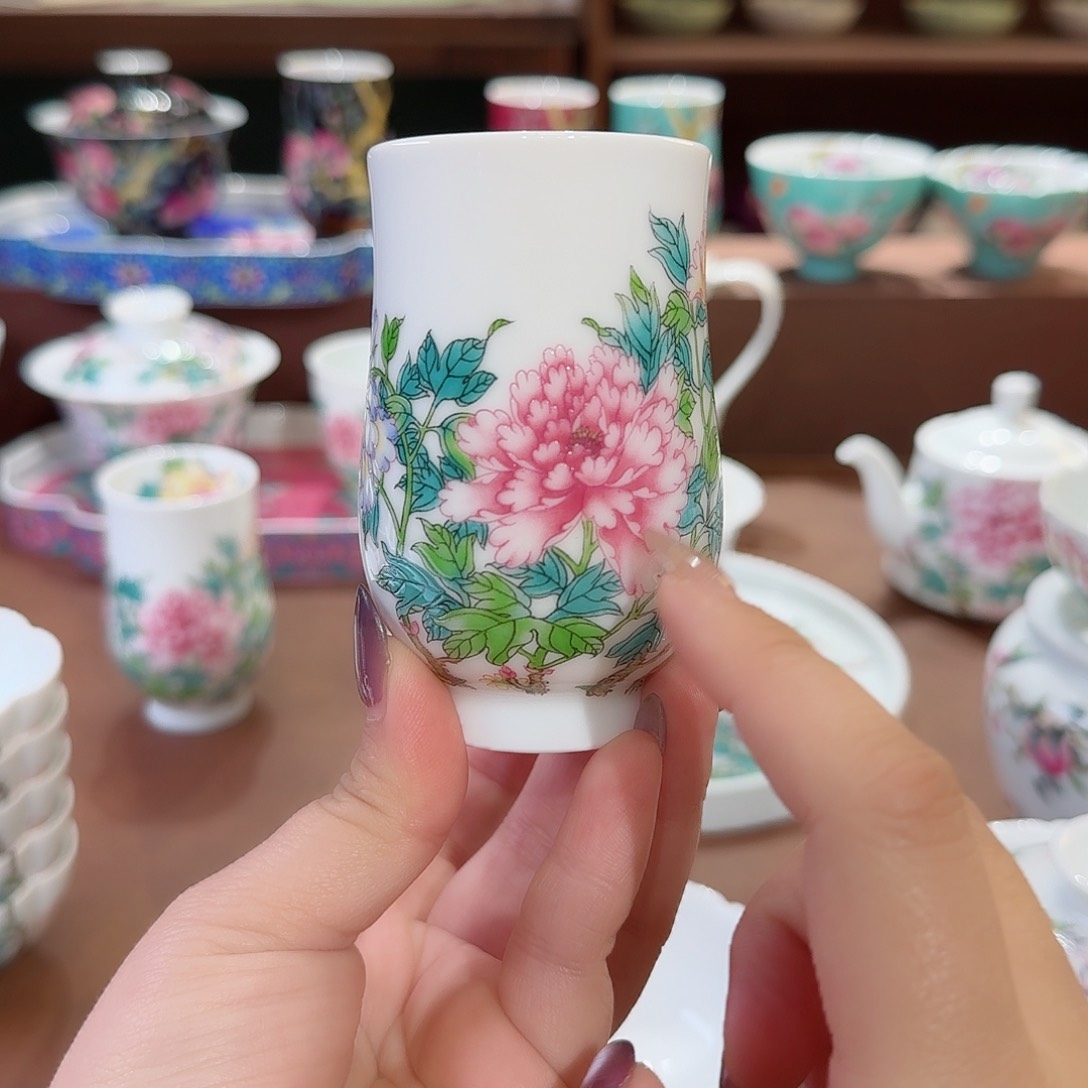 珐琅彩主人杯茶具套装