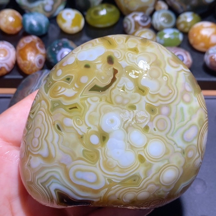 未镶嵌玛瑙/玉髓珠宝半成品24