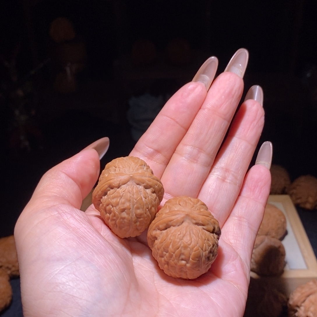 纳***目文玩核桃吊坠舍利子34