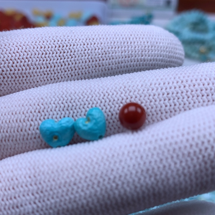 南红玛瑙未镶嵌珠宝奇石