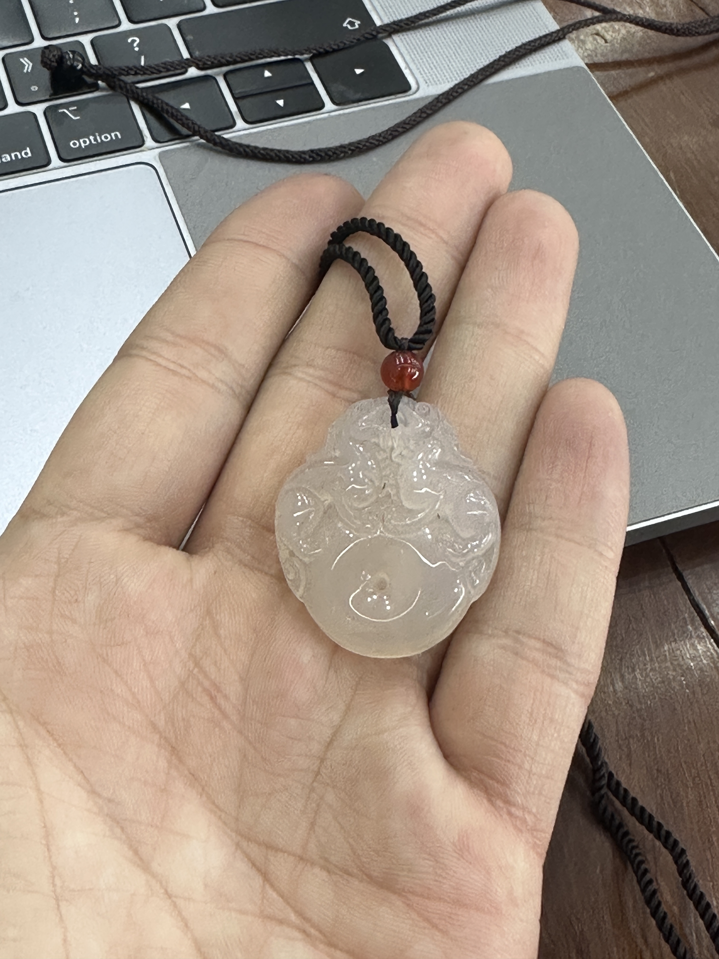 高冰护主貔貅吊坠