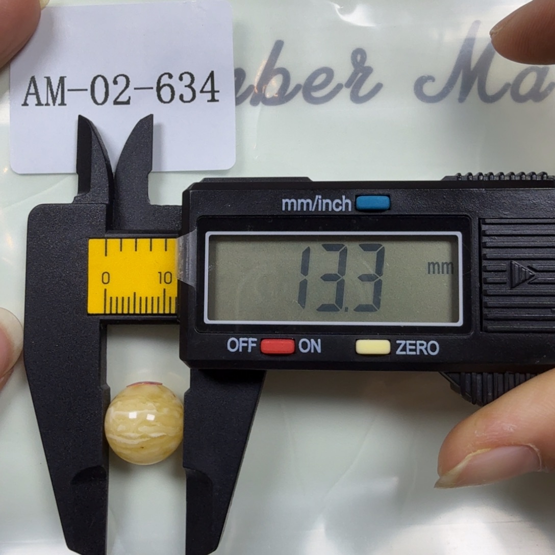 蜜蜡未镶嵌珠宝奇石微瑕