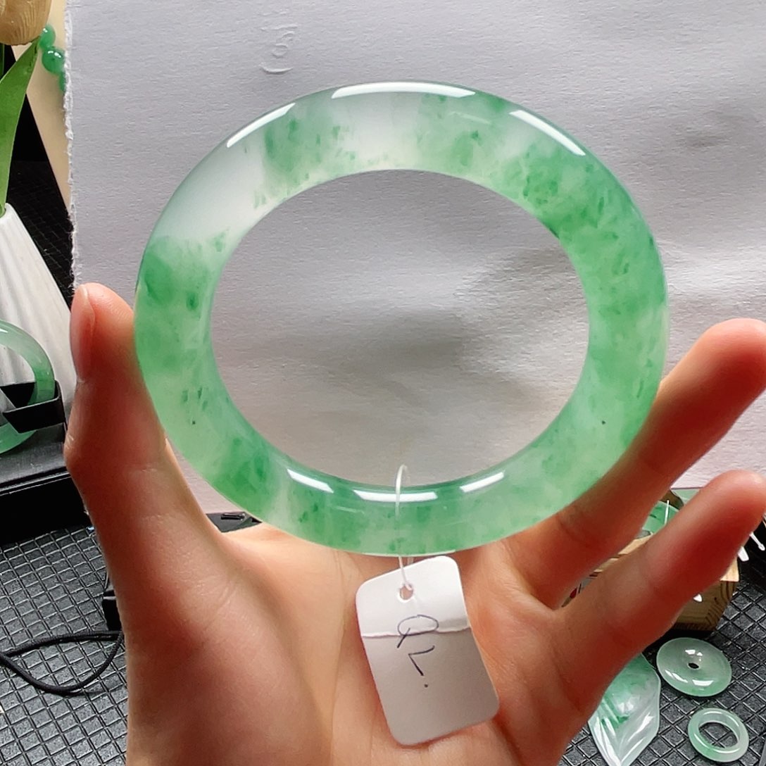 石英质玉手镯56未镶嵌