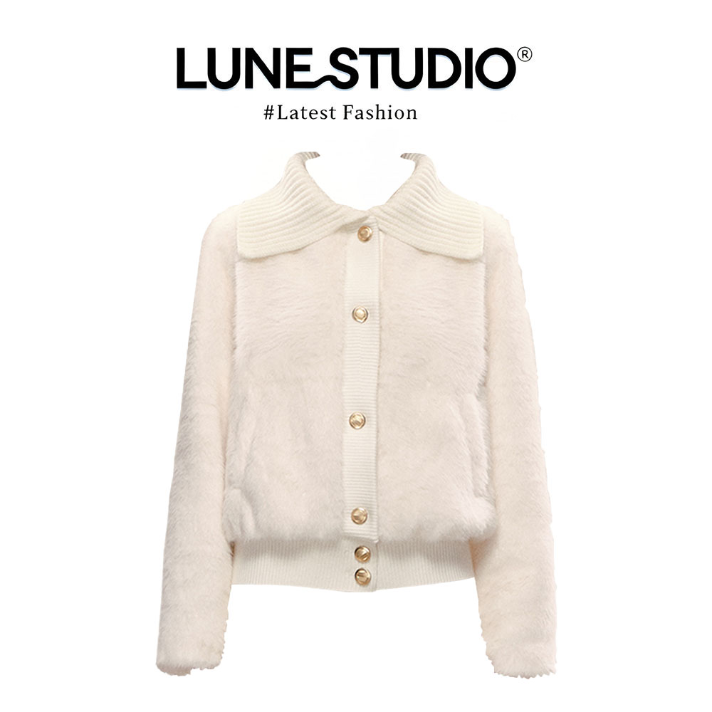 韩系新款甜美可爱风软糯大翻领环保女秋冬新款白色常规法式外套女