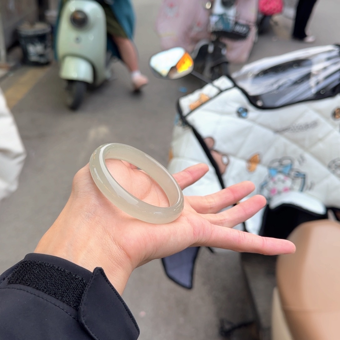 未镶嵌手镯东陵石