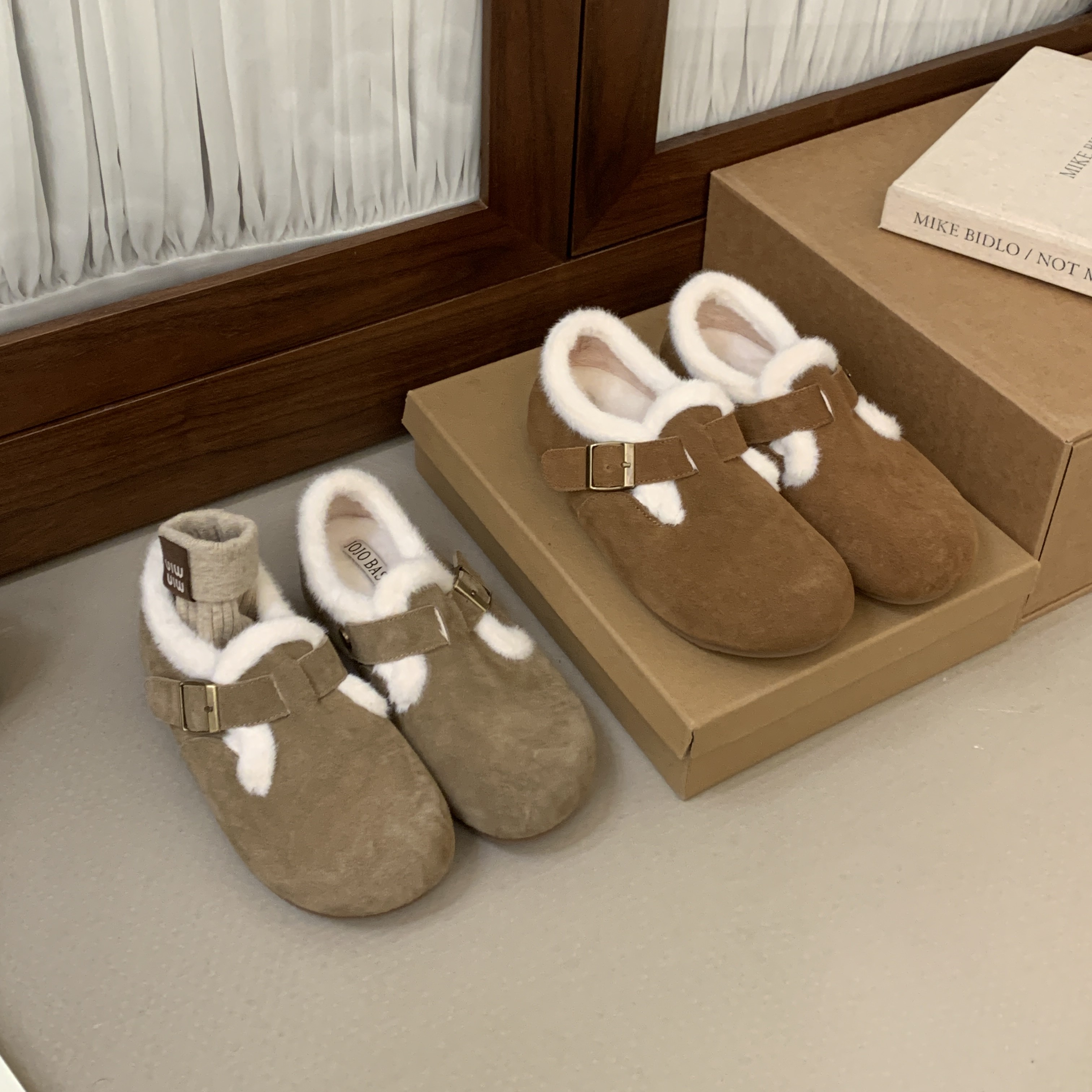 2025年秋冬新款丑萌加绒保暖厚底穆勒鞋百搭真皮包头勃肯鞋女外穿