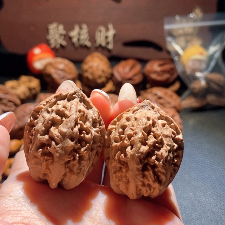 文玩核桃吊坠聚核财婉楸23