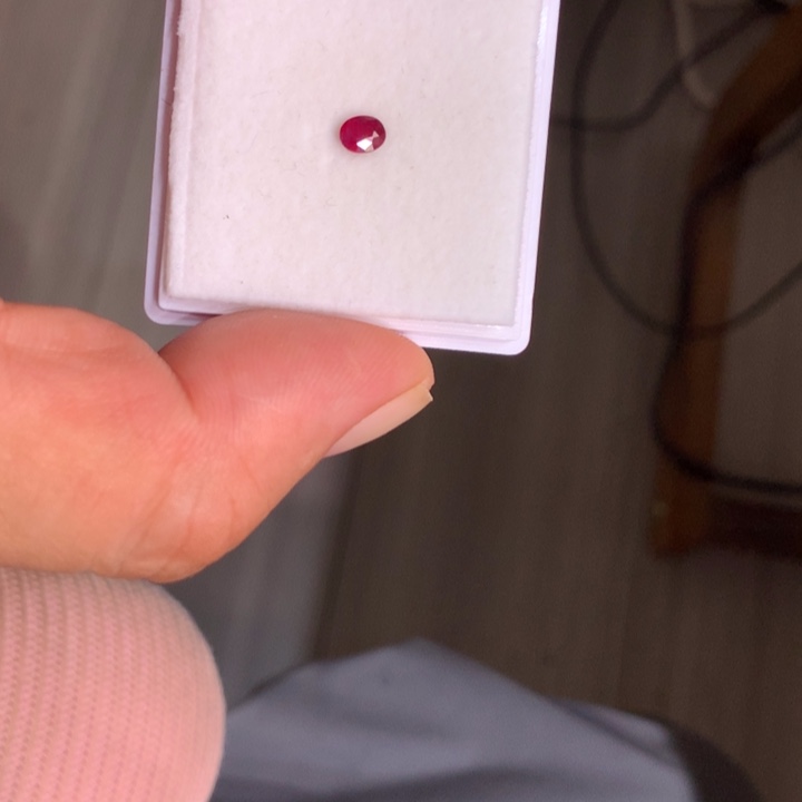 南***方裸石未镶嵌红宝石裸石47分