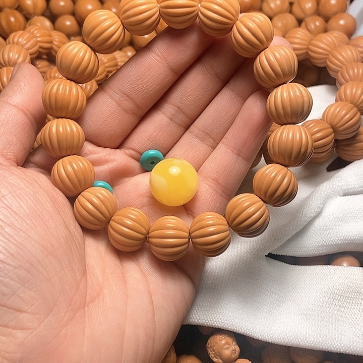 猴头核桃手串诺*丽呱呱