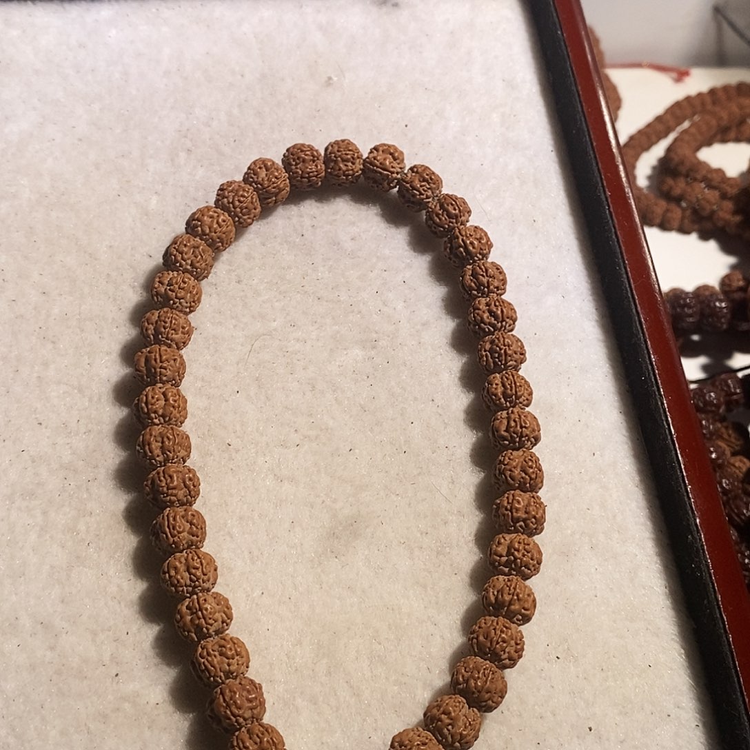 篝***火金刚菩提吊坠老树梅花手持