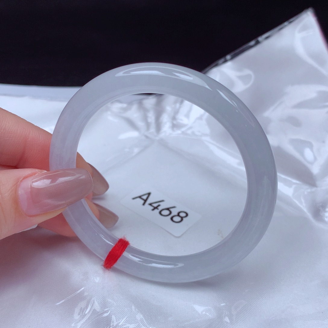 翡翠手镯未镶嵌手镯53