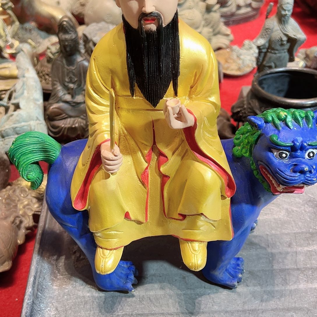 墨**.黄铜摆件工艺品，