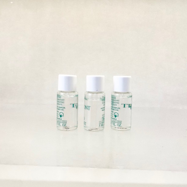 法玻涂抹精华安瓶