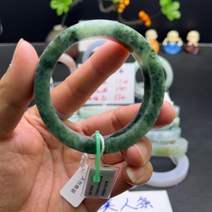 定制翡翠翡翠未镶嵌