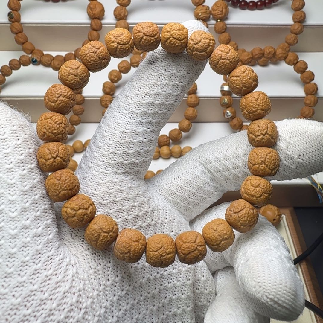 文玩核桃吊坠饕餮 全品