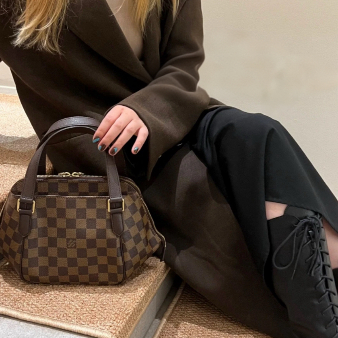 95新 LouisVuitton/路易威登 棕棋盘格福袋元宝包手提包A1239