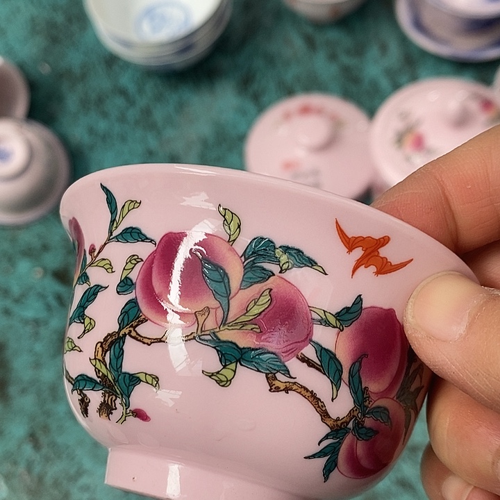 摆件陶红稀土新寿桃压手杯