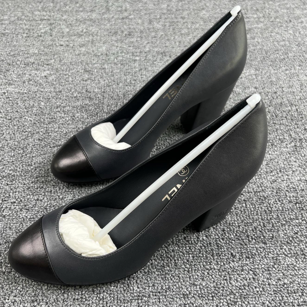 未使用 Chanel/香奈儿 36码 Chanel纯黑羊皮高跟鞋 全新存放/6278