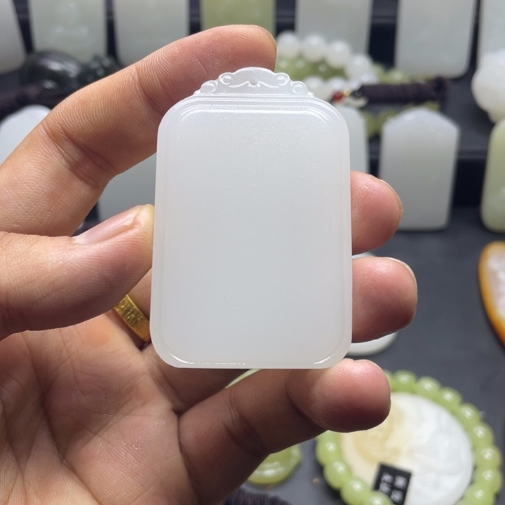 未镶嵌和田玉挂件