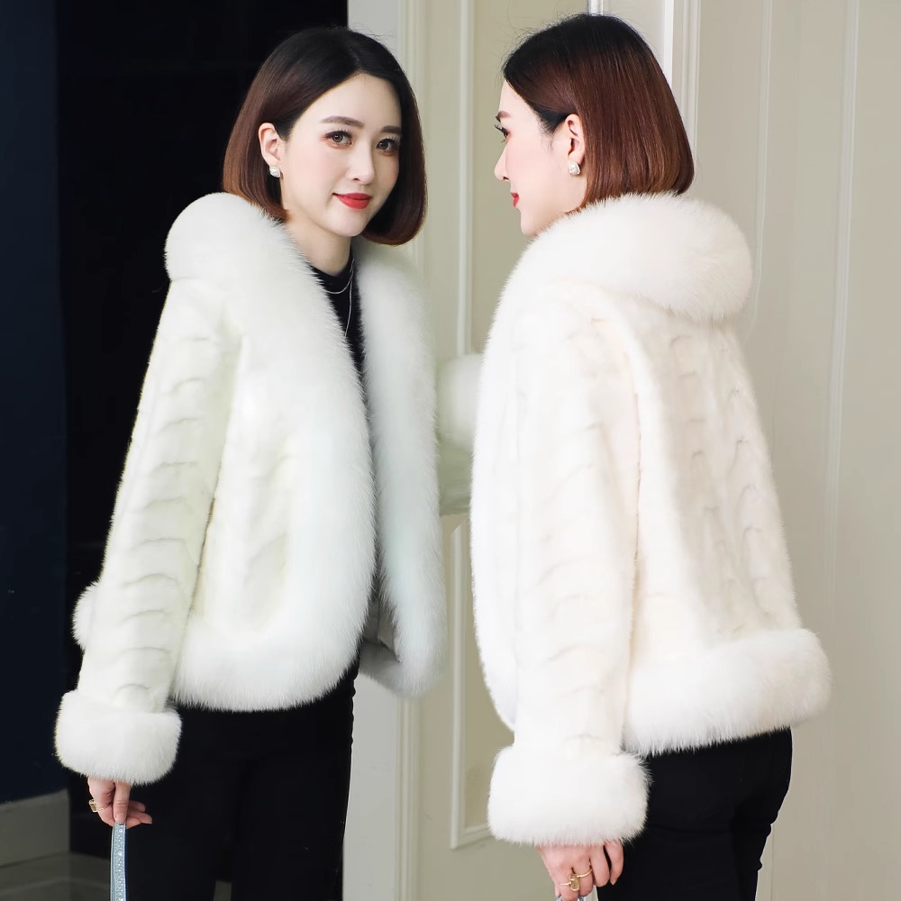 正品拼貂皮草外套女短款2025冬爆款狐狸毛领水貂毛海宁裘皮大衣