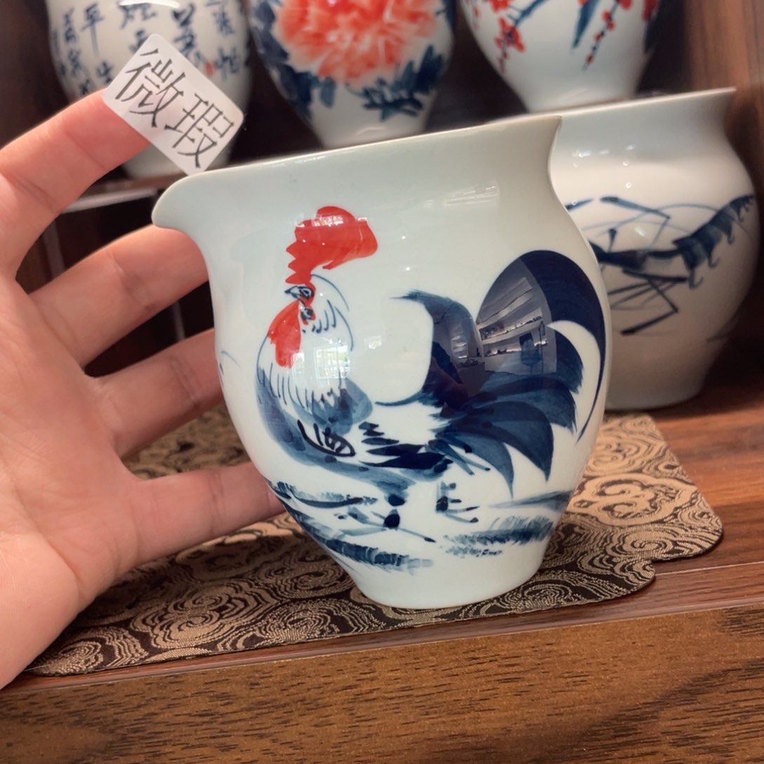 釉下手绘茶具微瑕