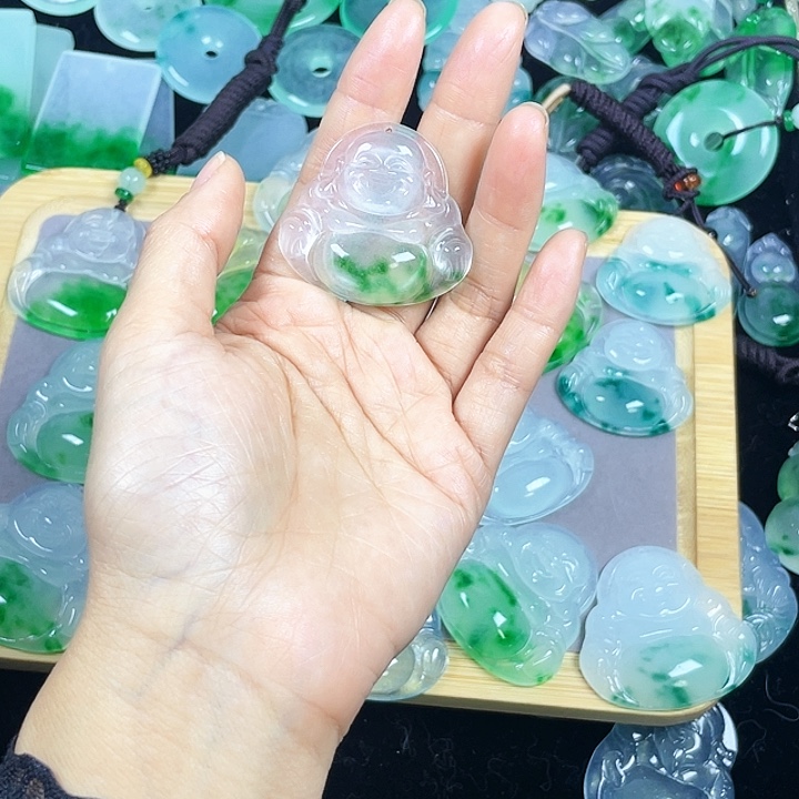 顺***1翡翠未镶嵌颈饰吊坠