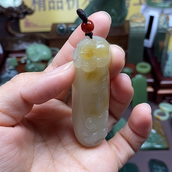 和田玉析木未镶嵌明*轩