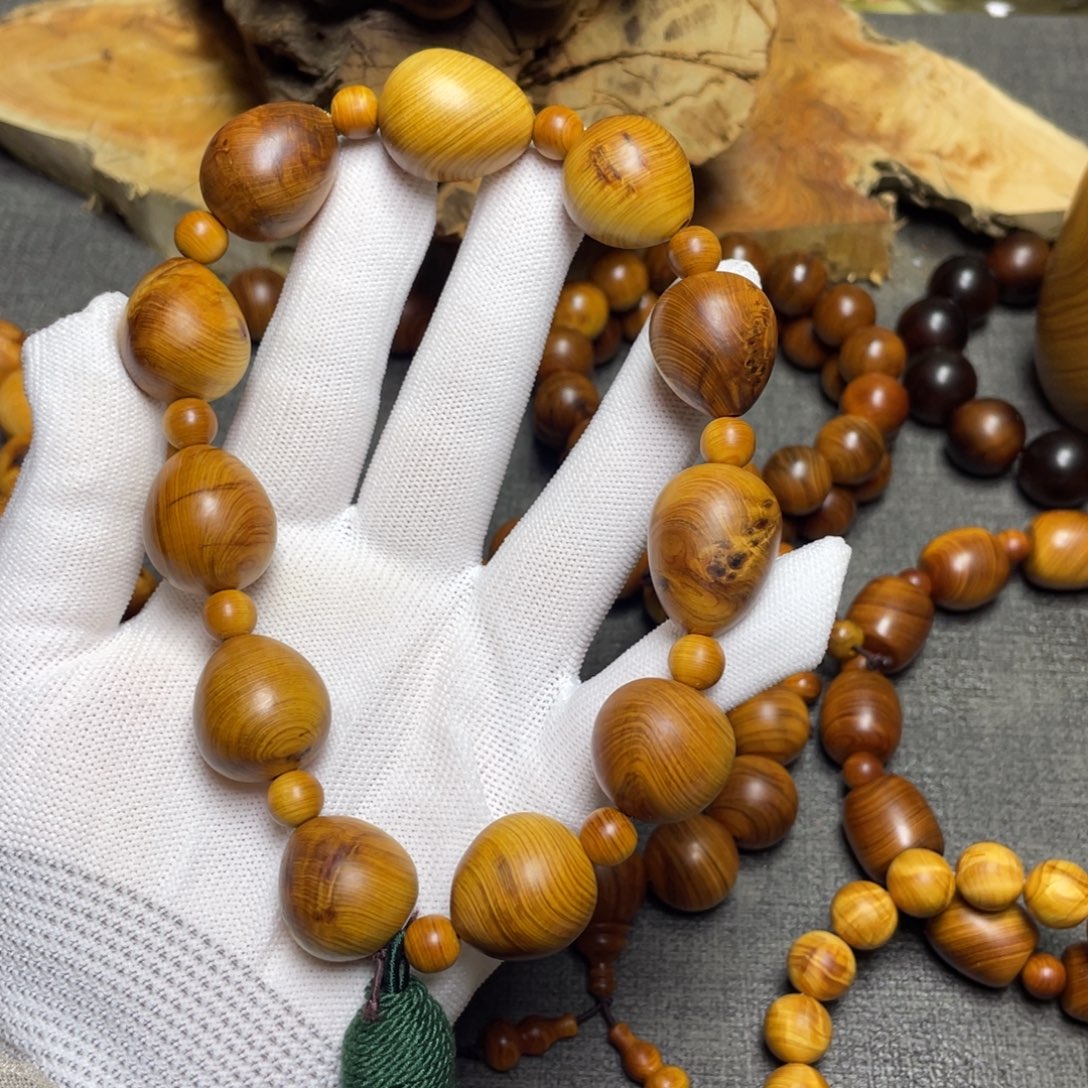 柏木（崖柏）随行鸽子蛋