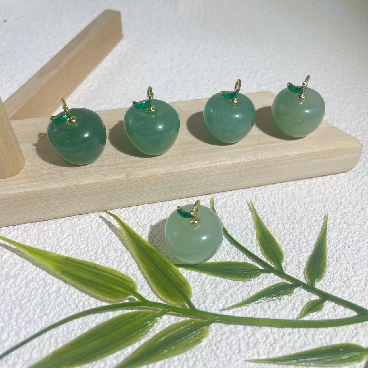 天然玉石 手工小苹果平安吊坠多样性发货拍一发一 D133