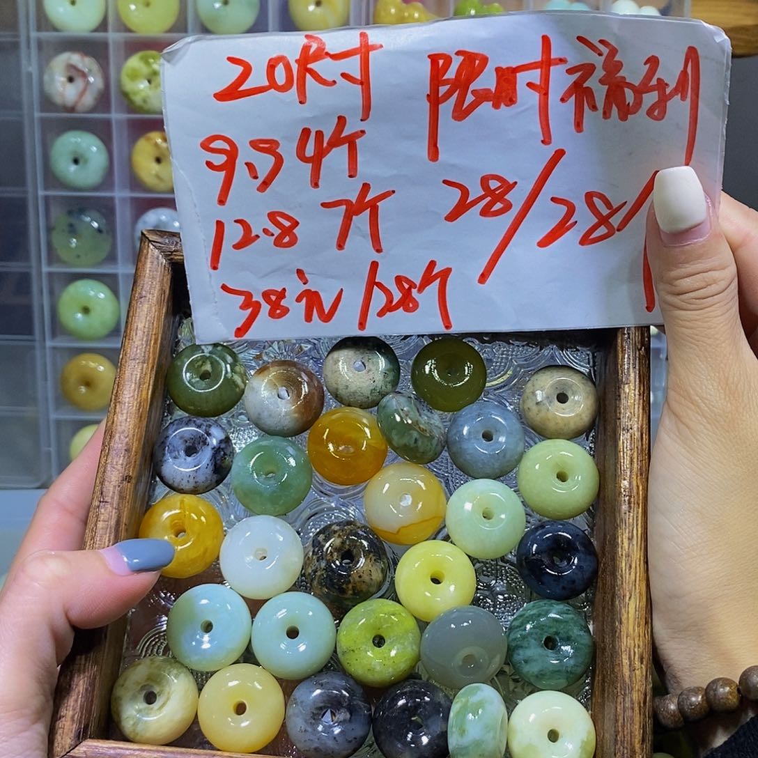 未镶嵌蛇纹石玉其他111