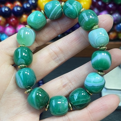 玛瑙未镶嵌手饰芙蓉健忘石