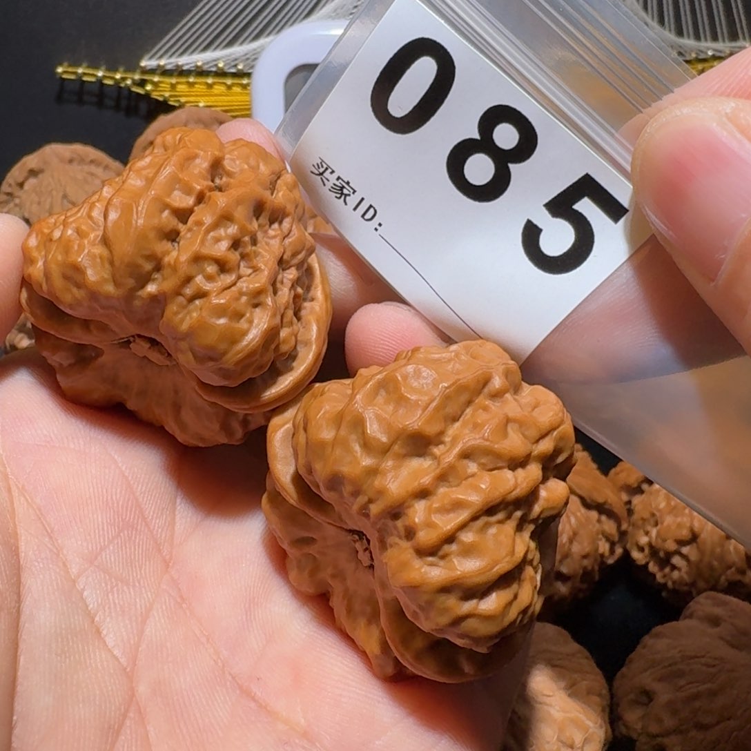 文玩核桃把件沂***哥蛤蟆