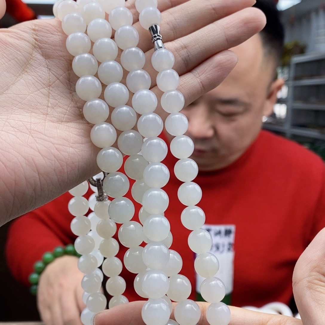 和田玉颈饰未镶嵌拍一发一 多样性发货